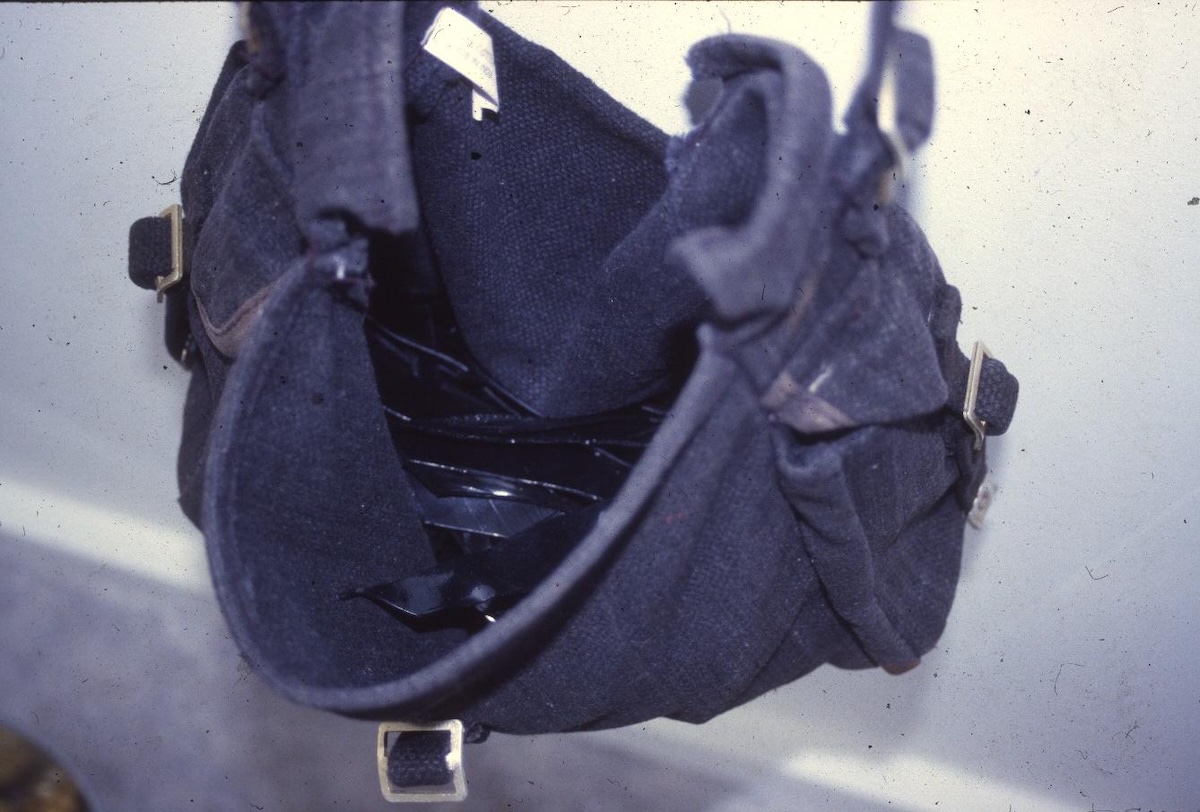 Fig. 6: Can of Jewels exhibition, HSP, 2004. Nick Austin, photograph courtesy HSP, Christchurch